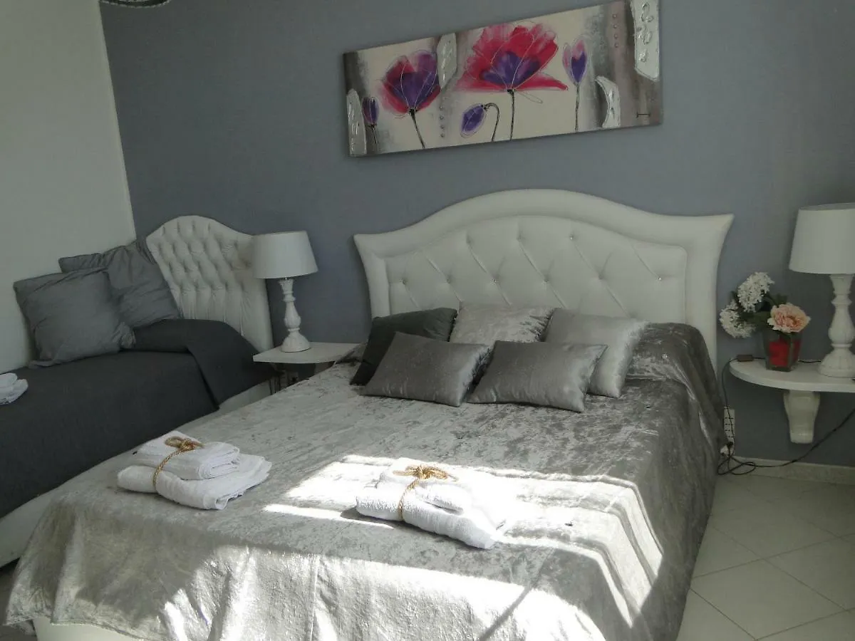 Le Vele Bed & Breakfast Campofelice Di Roccella