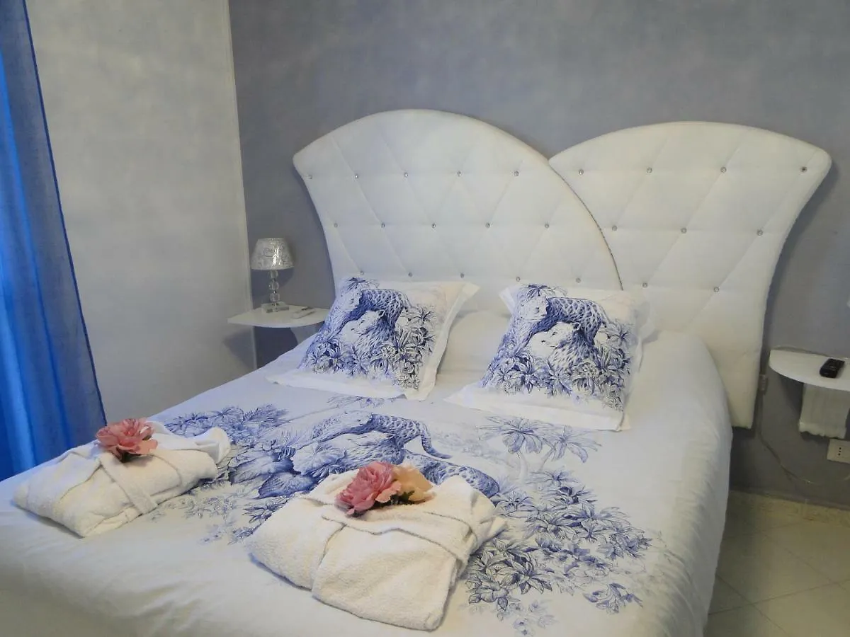 Le Vele Bed & Breakfast Campofelice Di Roccella