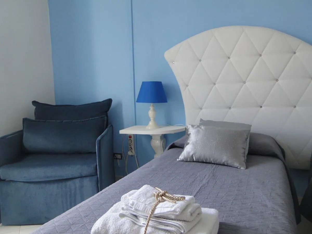 Le Vele Bed & Breakfast Campofelice Di Roccella