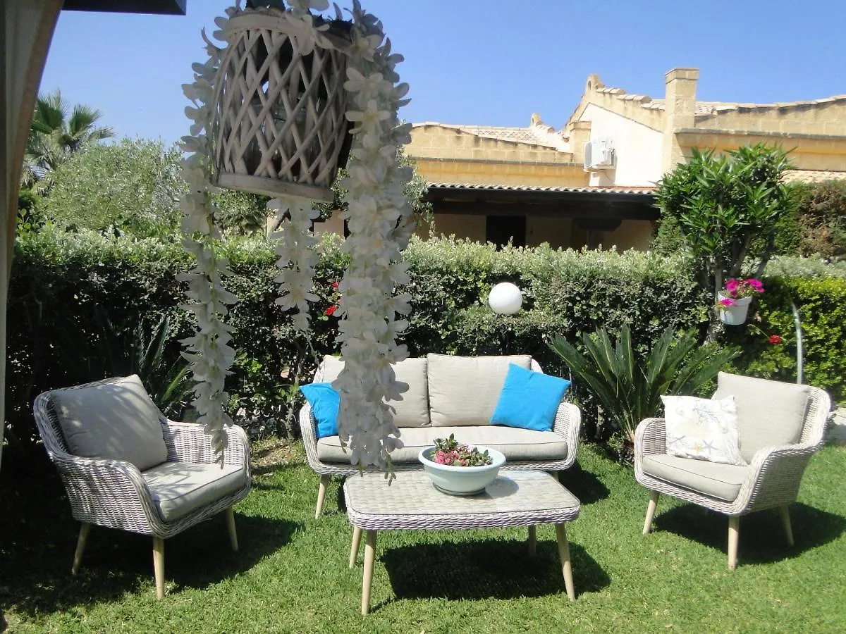Le Vele Bed & Breakfast Campofelice Di Roccella