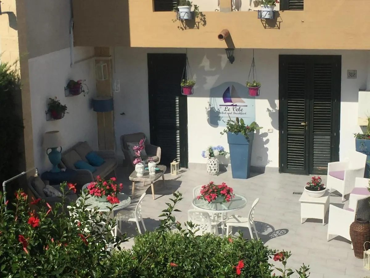 Le Vele Bed & Breakfast Campofelice Di Roccella Italy